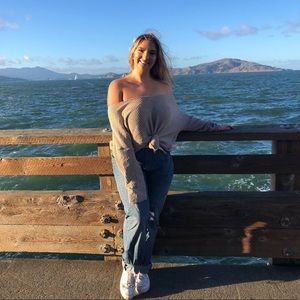 Meet your Posher, Bella